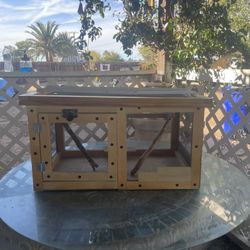 Handcrafted Wooden Small-Animal / Reptile Enclosure – Excellent Condition
