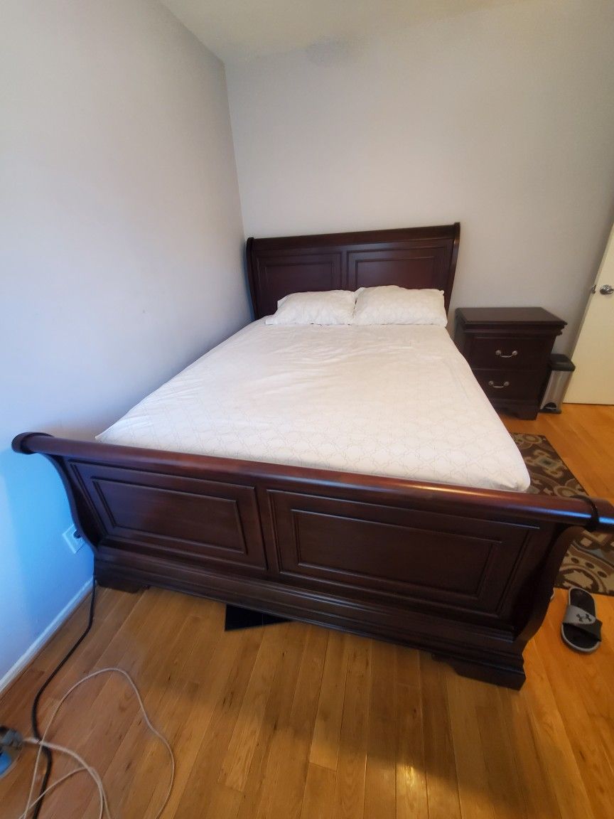 Like New Bedroom Set Queen Size ,,como Nuevo Juego De Recamara Tamano Queen