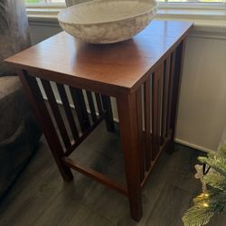 Side table 