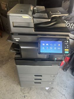 Toshiba Estudio 5008A Black And White Copier/print/scan/finisher