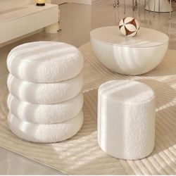 Round Set of 2 Sherpa Storage Ottoman Stool Boucle Vanity Stool Footstool with Removeable lid Load up to 440 lbs for Livingroom Bedroom White