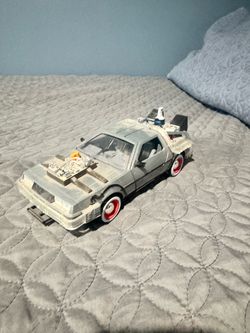 DeLorean from back to the future 3