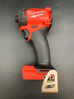 Milwaukee 1/4" impact driver #35929