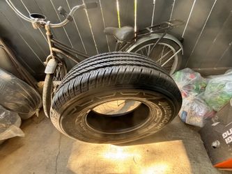 Tire 245/75/16