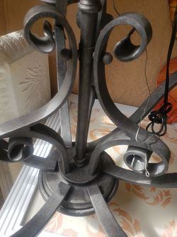 Elegant Cast Iron 6 lights piece