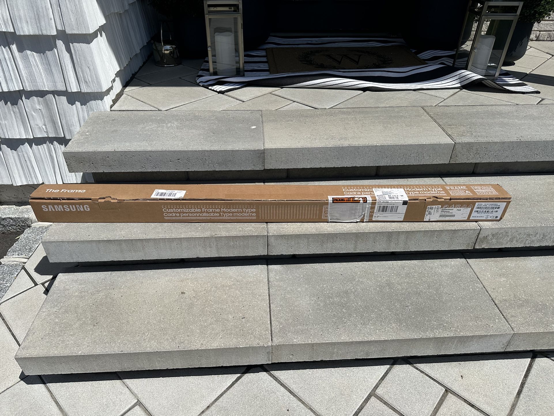 Samsung 65” The Frame Customizable Bezel - Modern Brown
