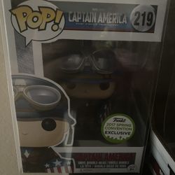 Captain America The First Avenger Captain America World War 2 WWII 2017 Spring Convention Shared Exclusive Funko Pop  