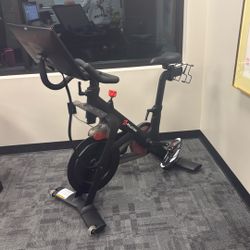 Peloton Bike Like New 