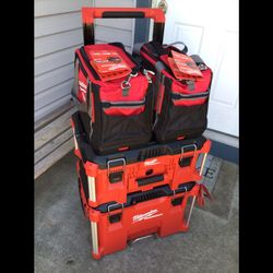 Milwaukee 4PC PACKOUT Set.  Brand NEW.