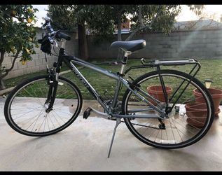 Trek 7200 hybrid bicycle