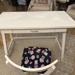 White Desk