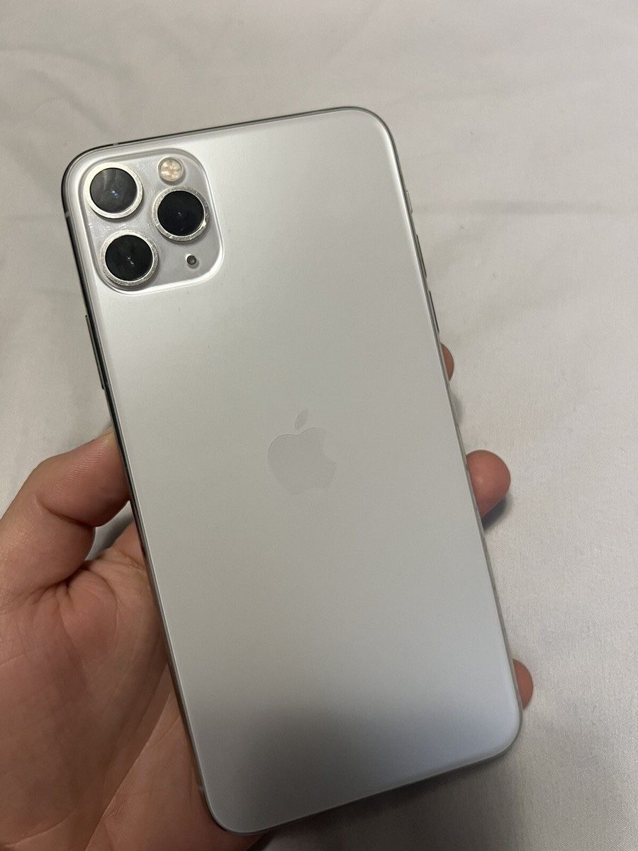 iPhone 11 Pro Max