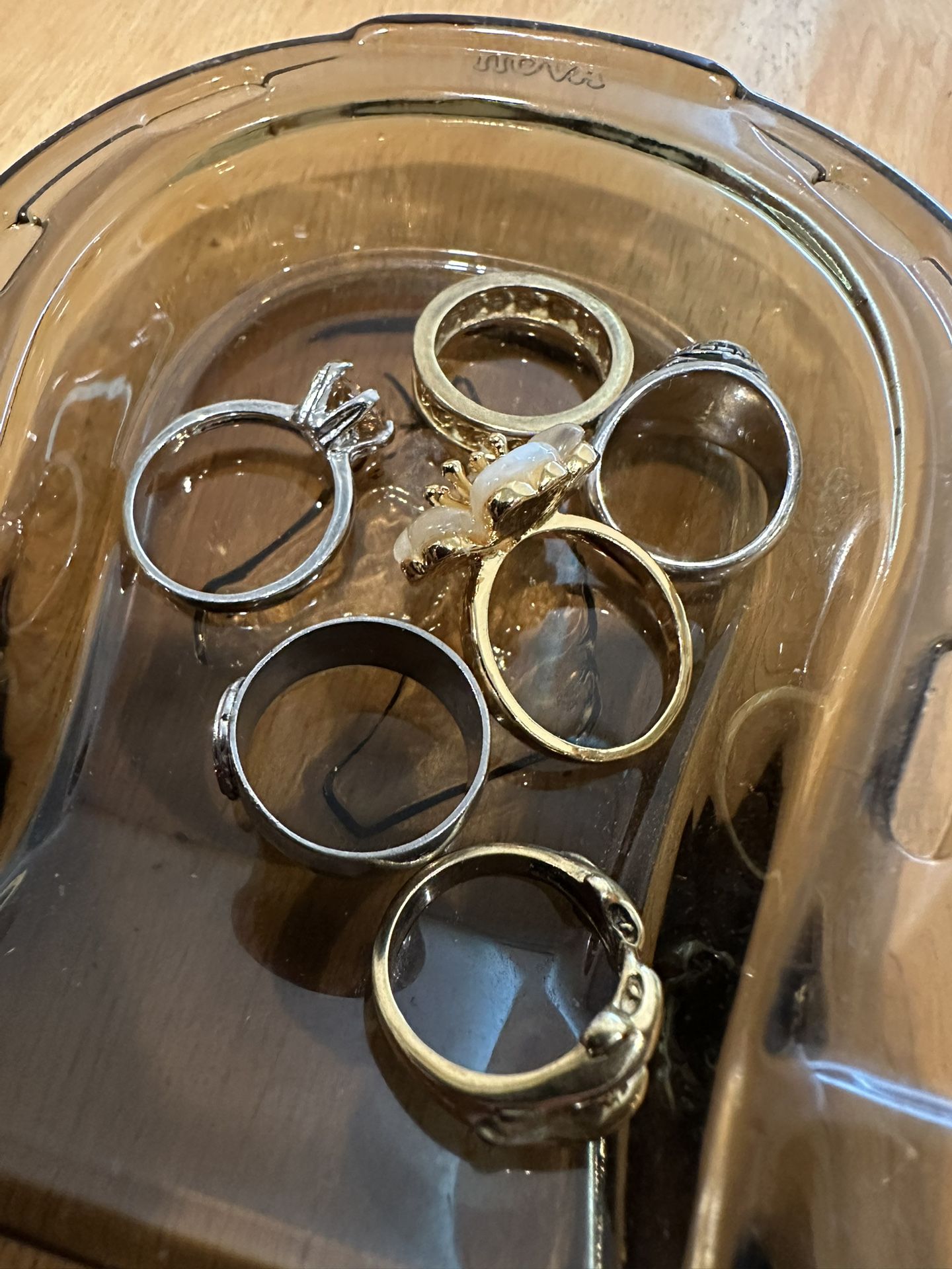 6 RINGS
