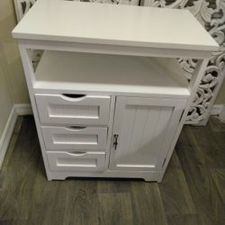 Small Bathroom Shelf.  Don't Ask For Measurements!! Small!