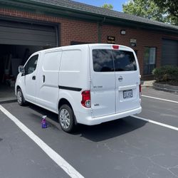 Nissan NV200