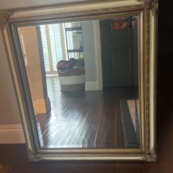Traditional Style Mirror