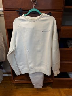 Guess off-white graphic crewneck sweatshirt and matching set