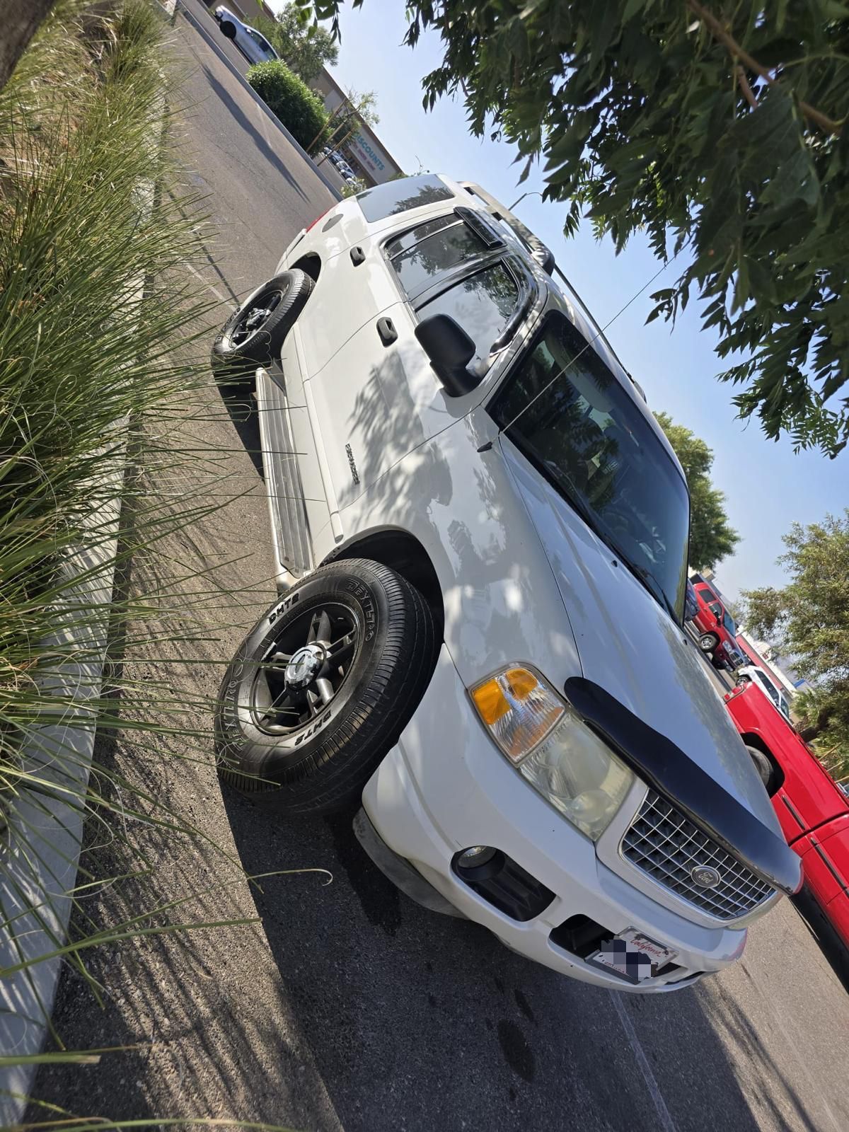 2005 Ford Explorer