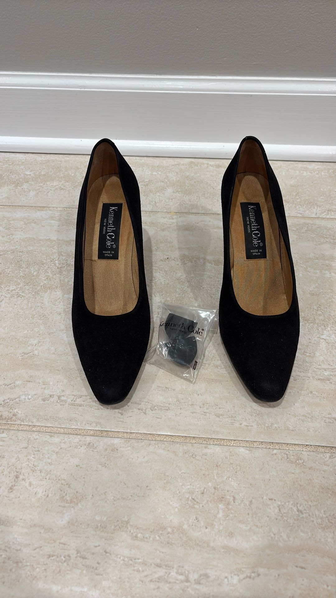 Ladies Pumps