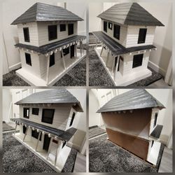 Handmade 3-Piece Dollhouse
