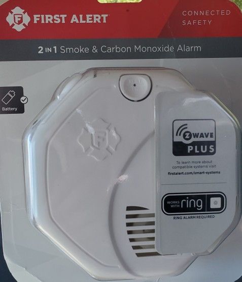 BRAND NEW First Alert Battery Powered Z-Wave Smoke Detector & Carbon Monoxide Alarm, Works with Ring Alarm Base Station, 2nd Generation