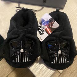 Disney Star Wars Darth Vader Kids Slip On Slippers Size 7/8 Or 9/10