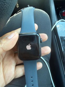 Apple Watch SE Gen 2 44mm