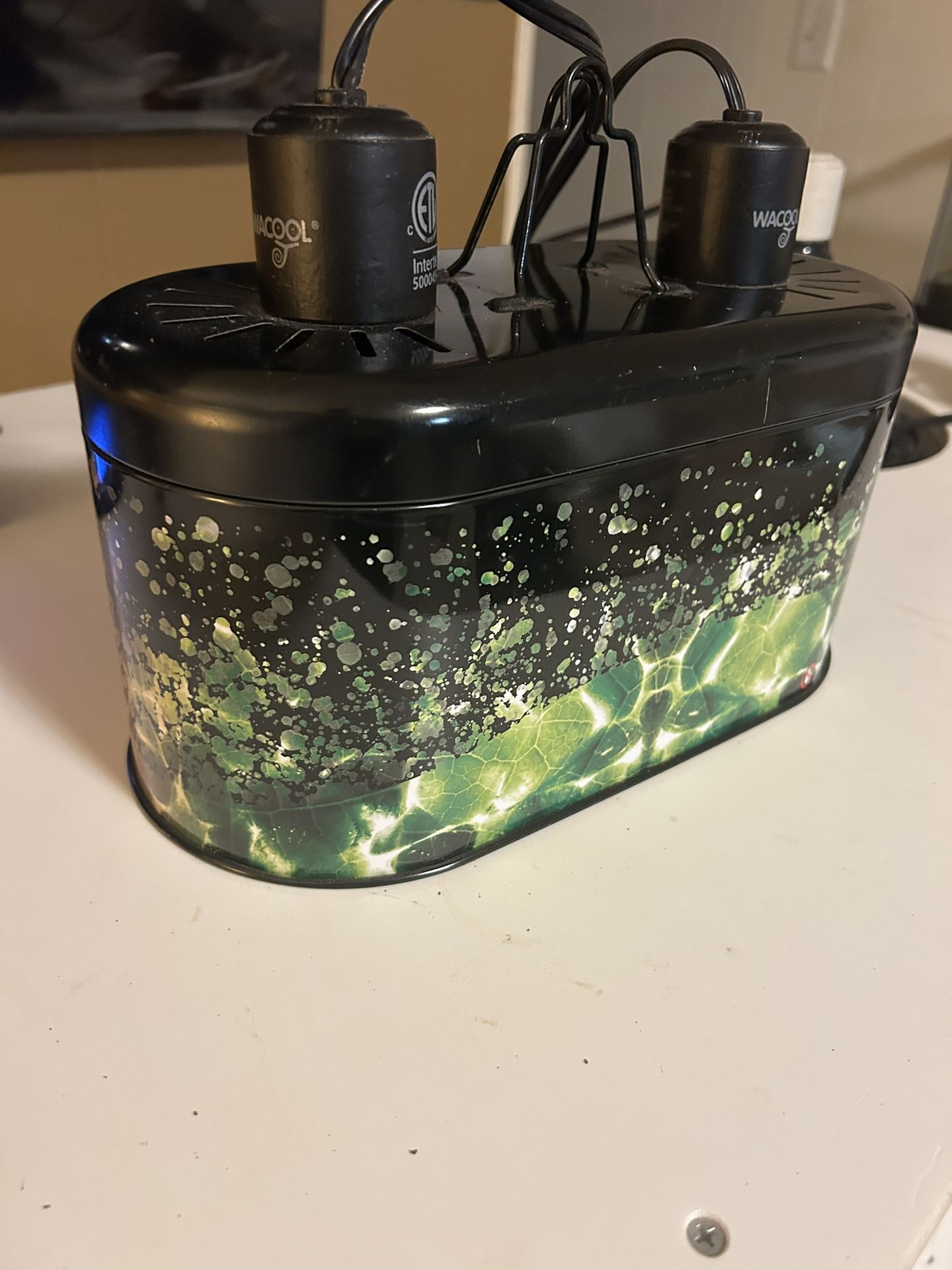 New Wacool Dual Reptile Light Fixture/ Heat Lamp