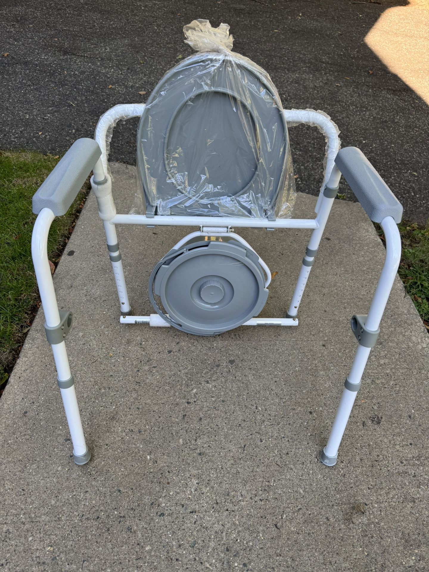 Folding Commode
