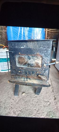Wood burning stove