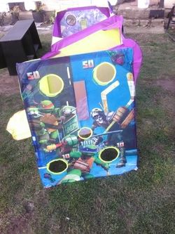 Playhut kid hide/play