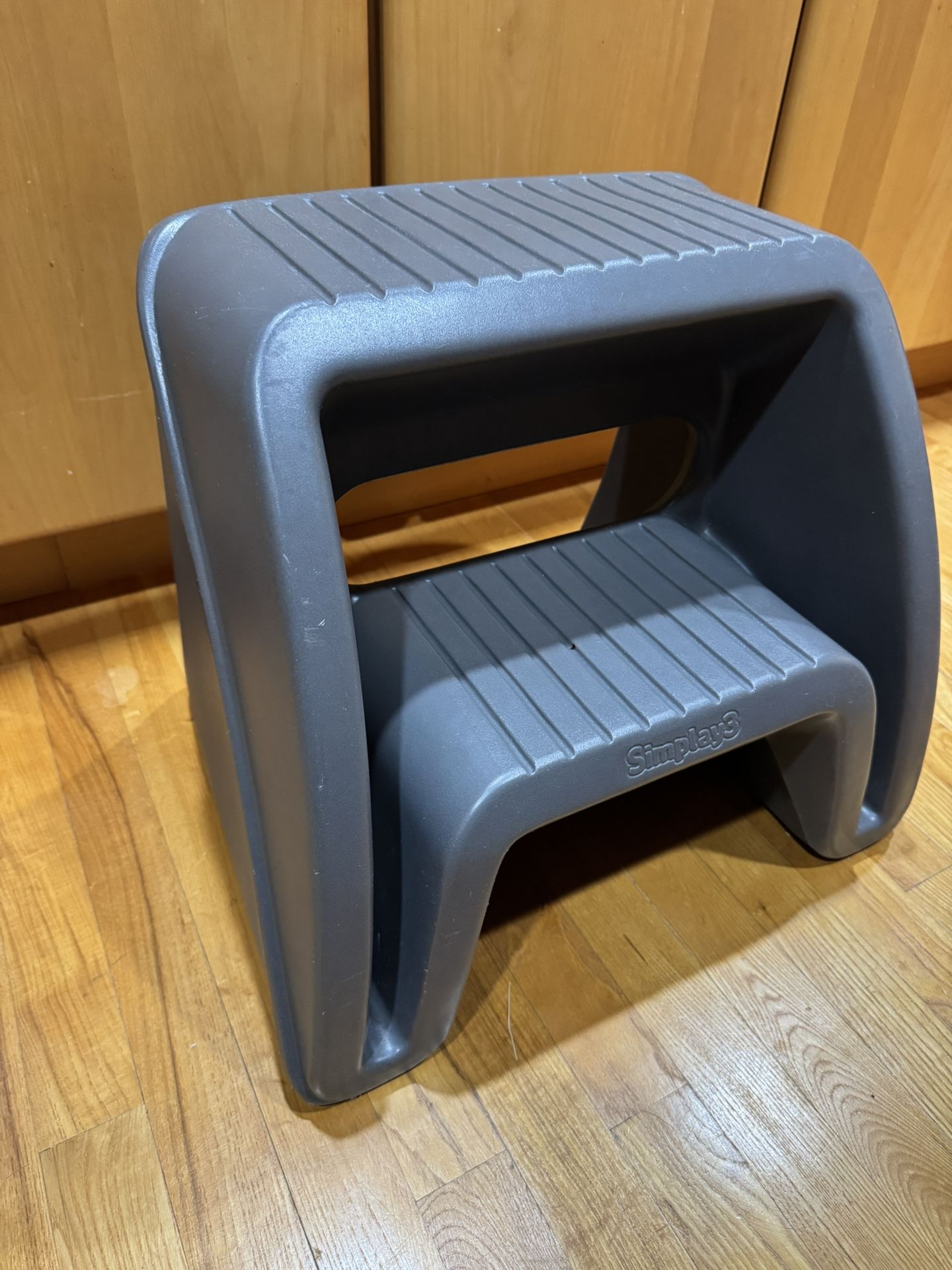Handy Home Stepstool