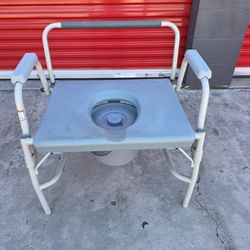 Bariatric Bedside Commode Or Portable Toilet NEW