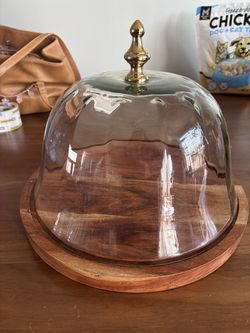 Cake stand