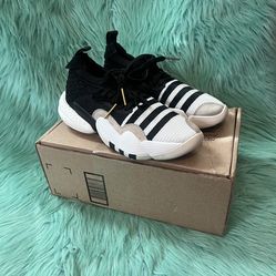 NIB Adidas Trae Young 2 Super Villain - 6Y/ Women’s 7.5