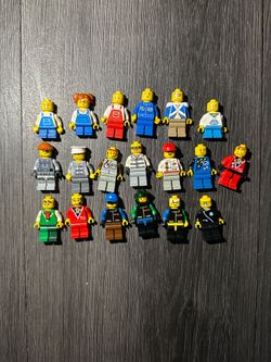Vintage Older Lego Minifigure Lot City Racing Police LOT of 19