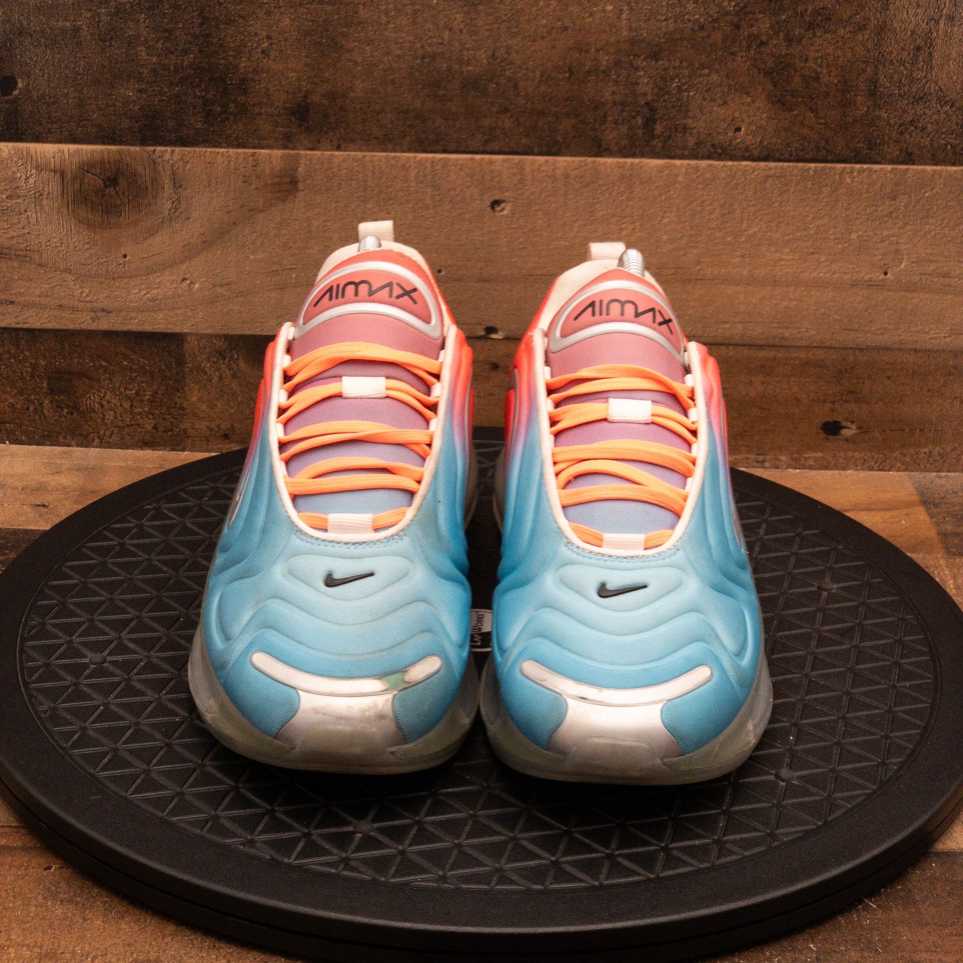 nike air max 720 womens blue