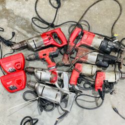 Milwaukee lot of tools sawzall, charger, drills
