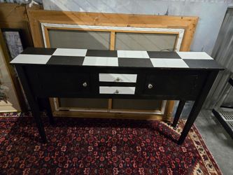 Table / TV stand / Entertainment stand / Foyer table