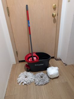 O-Cedar Spin Mop System with 5 Mop Heads