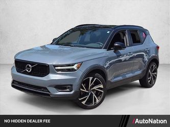 2022 Volvo XC40