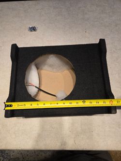 Single 10" ported sub box