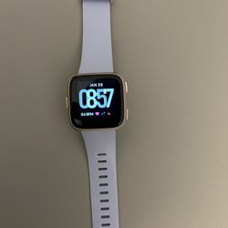 Fitbit - Versa Smartwatch - Rose