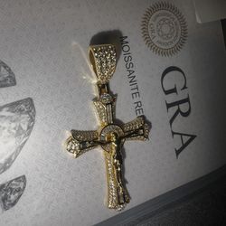 Cross Pendant 