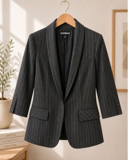Express Charcoal Pinstripe Blazer – Size 4