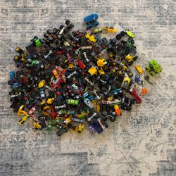 Hot Wheels & Monster Trucks