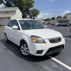 KIA RIO 2011 LX