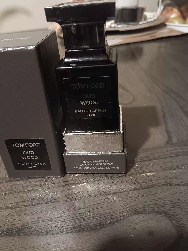 TomFord  OUD WOOD