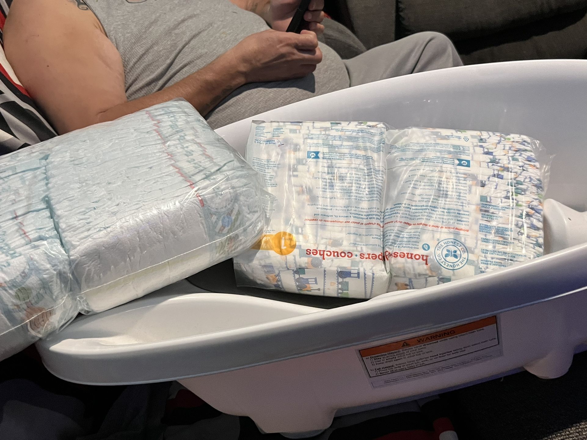 Newborn Diapers And Bath Tub