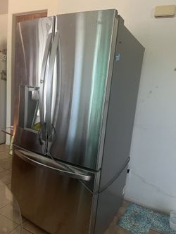LG Refrigerator